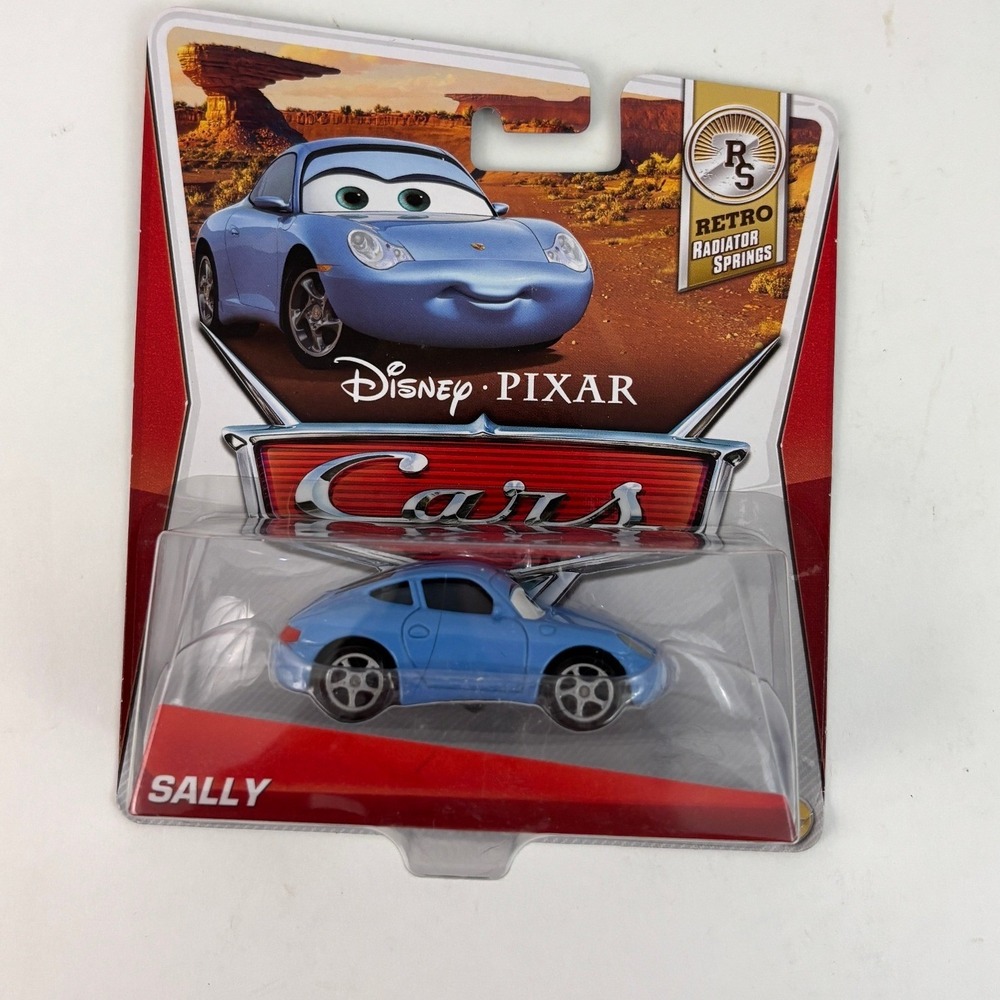 2013 Disney Pixar Cars Sally #1/8 Retro Radiator Springs Y7187 Sealed